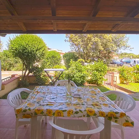 Centro Residenziale Le Canne Апарт-отель Сан-Теодоро