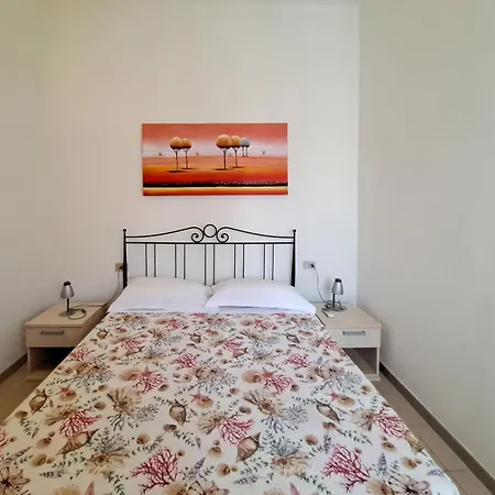 Hotel apartamentowy Centro Residenziale Le Canne San Teodoro (Sardinia)