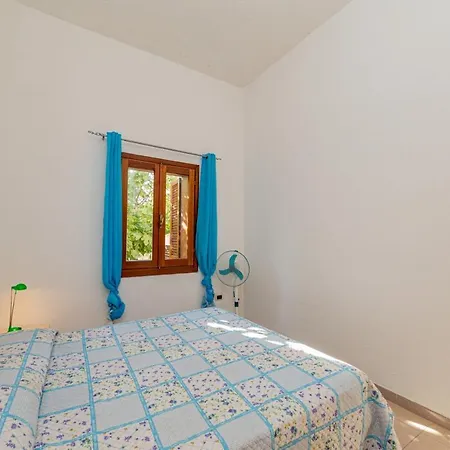 Hotel apartamentowy Centro Residenziale Le Canne San Teodoro (Sardinia)