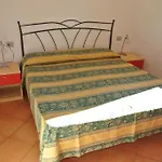 Ξενοδοχείο με διαμερίσματα Centro Residenziale Le Canne 3*