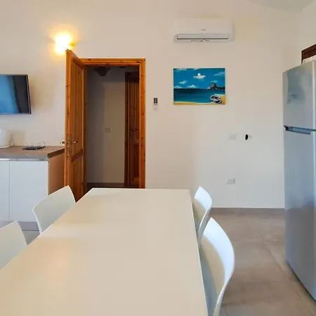 Apartmanhotel Centro Residenziale Le Canne San Teodoro