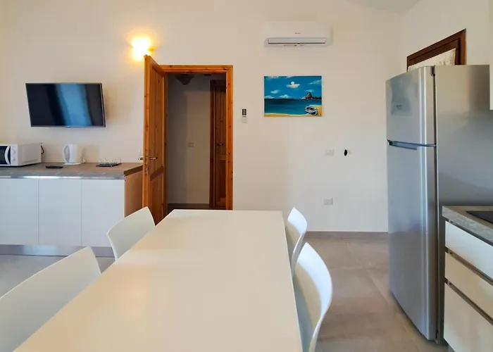 Apartmanhotel Centro Residenziale Le Canne San Teodoro