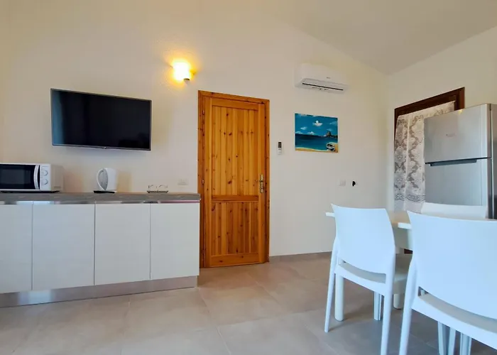 Centro Residenziale Le Canne 4* San Teodoro
